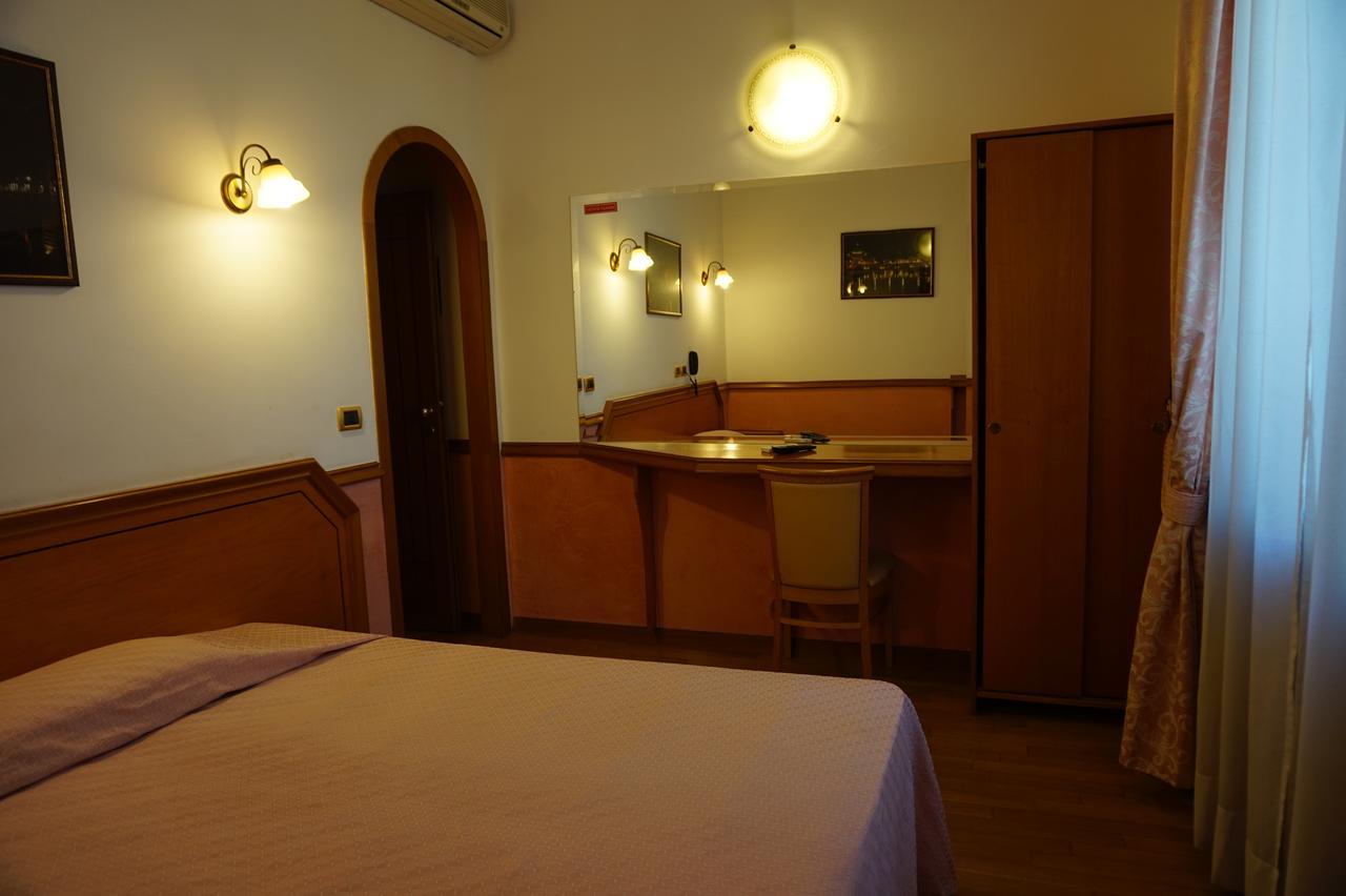 Green Hotel روما المظهر الخارجي الصورة